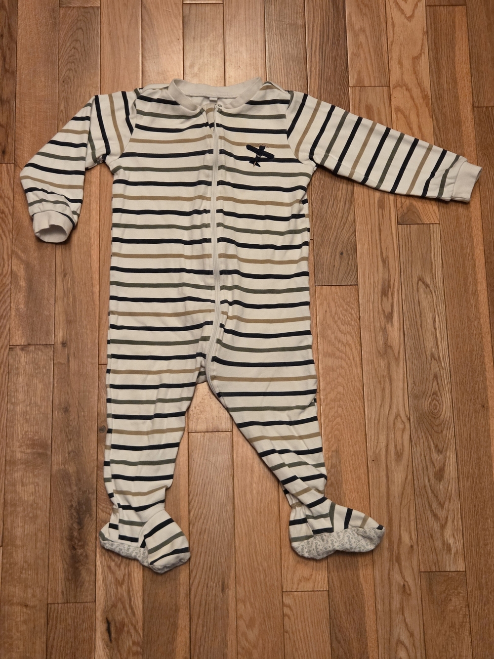 5/$20 Pekkle 18M Striped Cream Airplane Footed Zipper Onsie Sleeper Pajamas